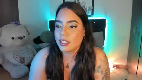 Snapshot of _rosi_berlin_ chatting on 12.28.24 _rosi_berlin_ online show from 12.28.24
