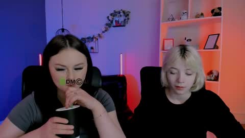 sabrina  online show from 04.13.26