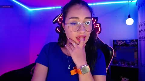 Snapshot of _santalove_ chatting on 01.30.25 SantaLove online show from 01.30.25