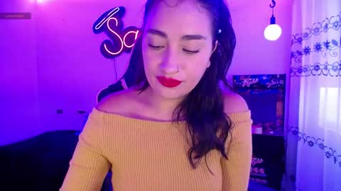 Snapshot of _santalove_ chatting on 02.06.25 SantaLove online show from 02.06.25