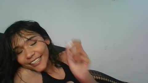 Snapshot of _sarahtomatto_ chatting on 12.26.24 _sarahtomatto_ online show from 12.26.24