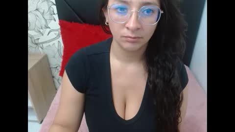 _saraximena_ online show from 04.23.26