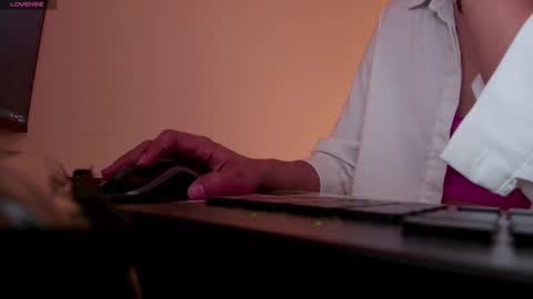 Sassy Girl online show from 02.28.26