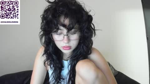 Chloee online show from 05.04.26