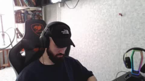 Snapshot of _serious_man chatting on 03.17.26 Ask me online show from 03.17.26