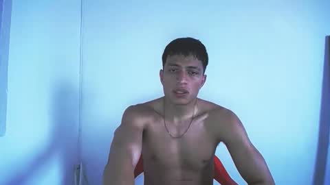 Juan Pablo-independent model online show from 11.06.25