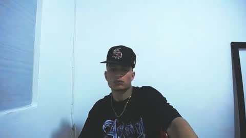 Juan Pablo-independent model online show from 11.13.25