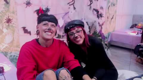 _sharlotte777 online show from 10.31.25