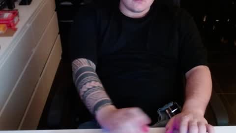 Snapshot of _shikamaru_ chatting on 12.29.24 _shikamaru_ online show from 12.29.24