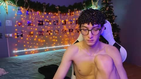 NATHANPVT IS OPEN online show from 01.05.25