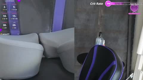 Snapshot of _silverrain_ chatting on 07.15.26 SilverRain online show from 07.15.26