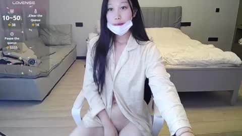 Snapshot of _smileflower_ chatting on 12.09.24 winni online show from 12.09.24