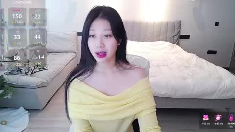 Snapshot of _smileflower_ chatting on 12.16.24 winni online show from 12.16.24