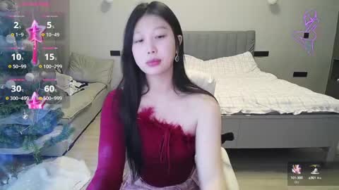 Snapshot of _smileflower_ chatting on 12.21.24 winni online show from 12.21.24