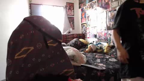 Snapshot of _succubowie_ chatting on 11.10.25 Succubowie online show from 11.10.25