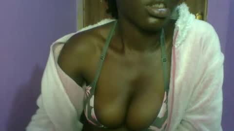 Snapshot of _sweet_gabriella chatting on 05.22.26 Gabriella online show from 05.22.26