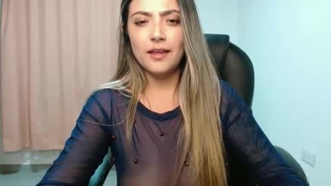 Snapshot of _sweet_rachel chatting on 09.09.25 Rachel online show from 09.09.25