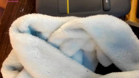 Snapshot of _sweet_x chatting on 09.28.25 sweet online show from 09.28.25