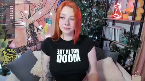Snapshot of _sweetie_fox_ chatting on 02.15.25 Kati online show from 02.15.25
