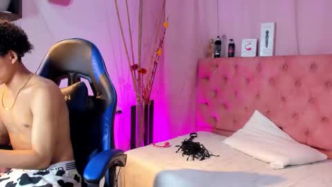 Snapshot of _taylor_black chatting on 03.22.26 Taylor online show from 03.22.26