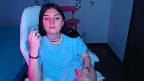 _thesamedaniellatrue_ online show from 12.04.25