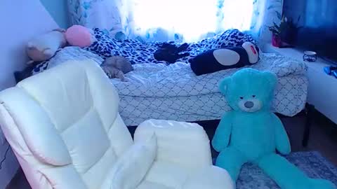 _thesamedaniellatrue_ online show from 04.22.26