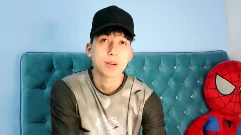 Snapshot of _thomas_hot_ chatting on 01.19.26 Thomas online show from 01.19.26