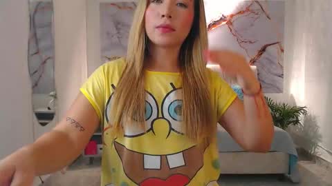 Snapshot of _tiffany1 chatting on 10.24.25 _tiffany1 online show from 10.24.25