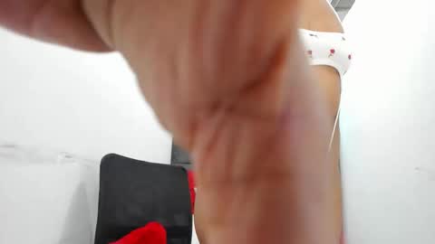 tinny online show from 12.15.25