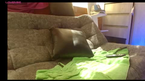 Snapshot of _tinyrousse_ chatting on 02.28.26 Rousse online show from 02.28.26