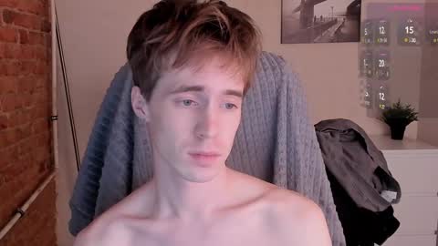 Snapshot of _tokyo_ghoul chatting on 01.17.25 _tokyo_ghoul online show from 01.17.25