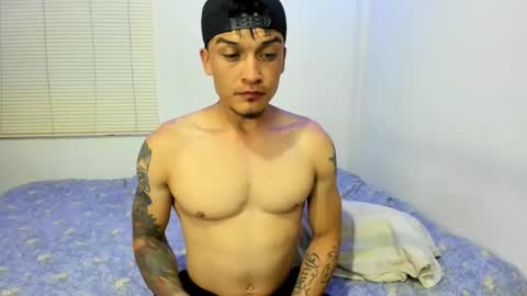 Snapshot of _tommyandgrace chatting on 02.13.25 Tommy and Grace online show from 02.13.25