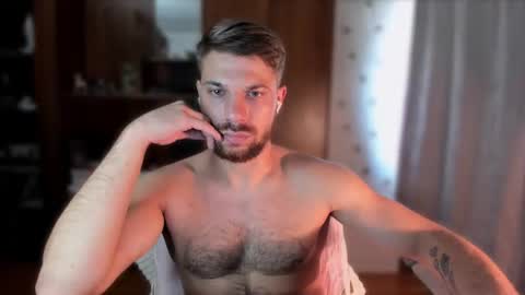 Snapshot of _tonywolf chatting on 07.15.26 Tony Wolf online show from 07.15.26
