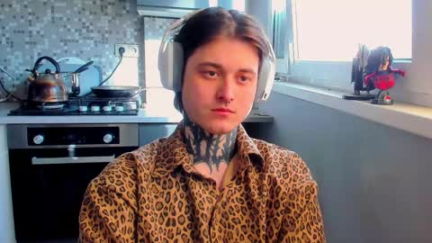 _torfin_ online show from 04.20.26