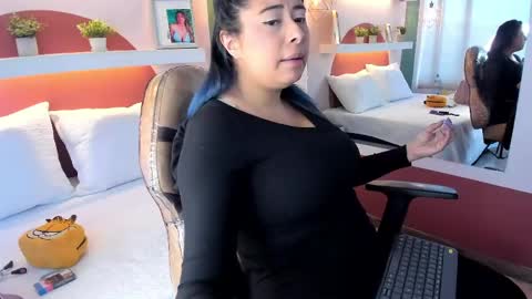 _valeryboobs_ online show from 05.27.26