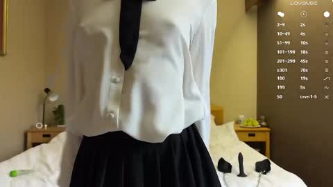 Velvet online show from 05.04.26