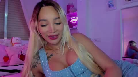   online show from 12.02.25