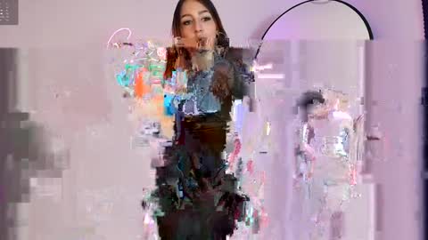 Evelyn online show from 03.30.26