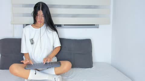 Snapshot of _violetadulce chatting on 01.11.25 Violeta online show from 01.11.25