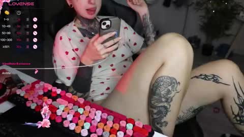 Alis online show from 12.17.25