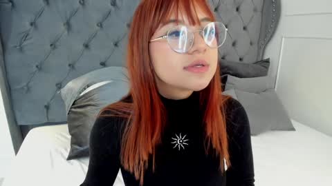 Snapshot of _vix555_ chatting on 01.14.25 Vix online show from 01.14.25