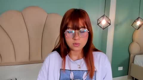 Snapshot of _vix555_ chatting on 02.23.25 Vix online show from 02.23.25