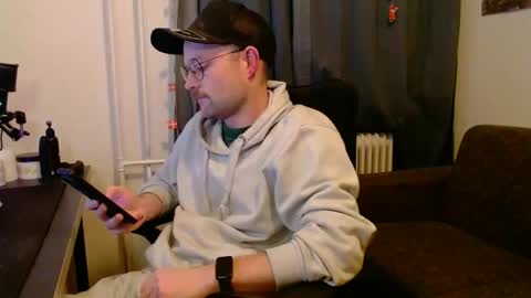 _whoisthatguy_ online show from 12.18.25