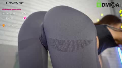 Lily online show from 02.25.25