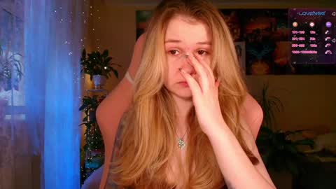 Enni online show from 10.16.25