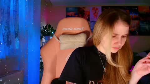 Enni online show from 12.16.25