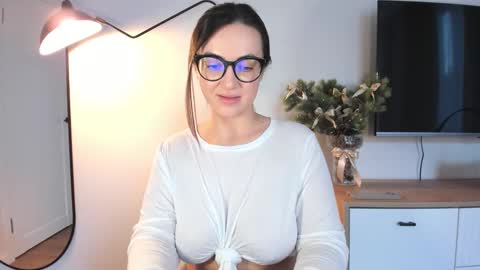 Nika online show from 12.11.24