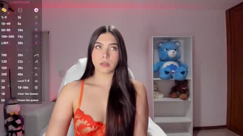 Snapshot of _wtdreamgirl chatting on 02.06.26 Luisa online show from 02.06.26