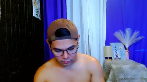 _xxcocksucker online show from 01.18.25