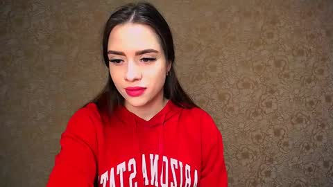 Snapshot of _your_fantasy_girl chatting on 02.08.25 Alisa online show from 02.08.25